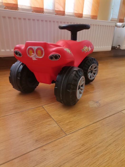 Masinuta pentru copii fara pedale