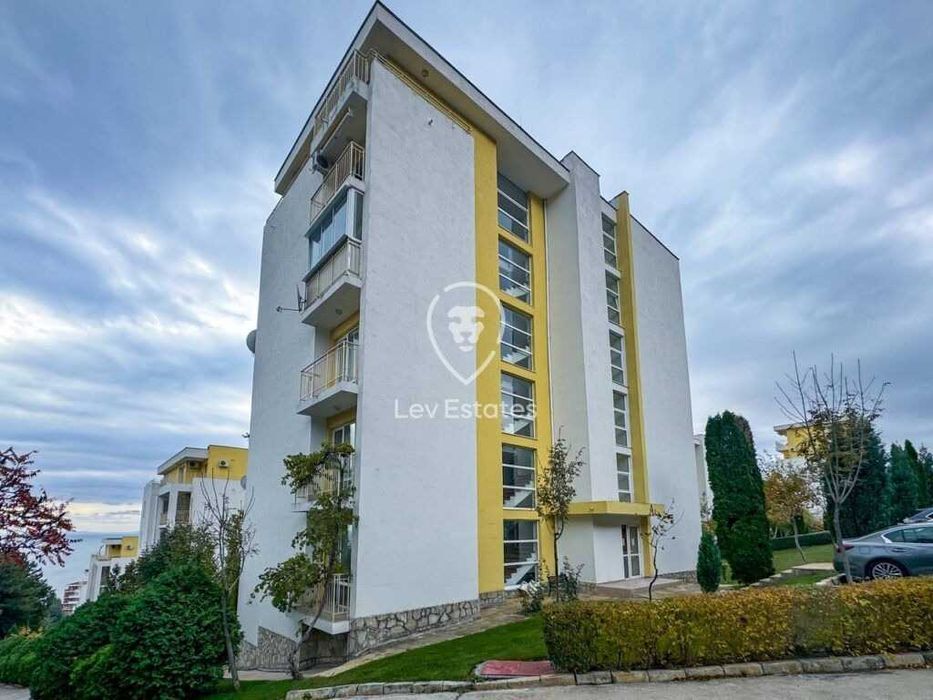 Продава се Тристаен апартамент в Бургас, Сарафово - 100 кв.м за 890 €/кв.м - Снимка #14