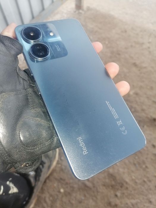 Продам телефон почьти новый