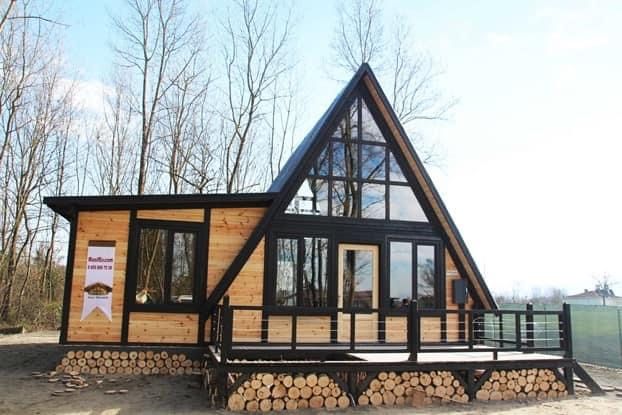 Vand si realizez la comanda cabane tip casa sau Aframe