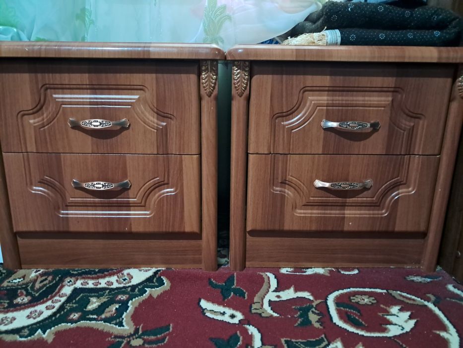 Спальный гарнитур