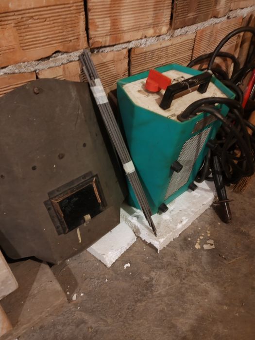 Продавам Електрожен Кракра е-01 Y