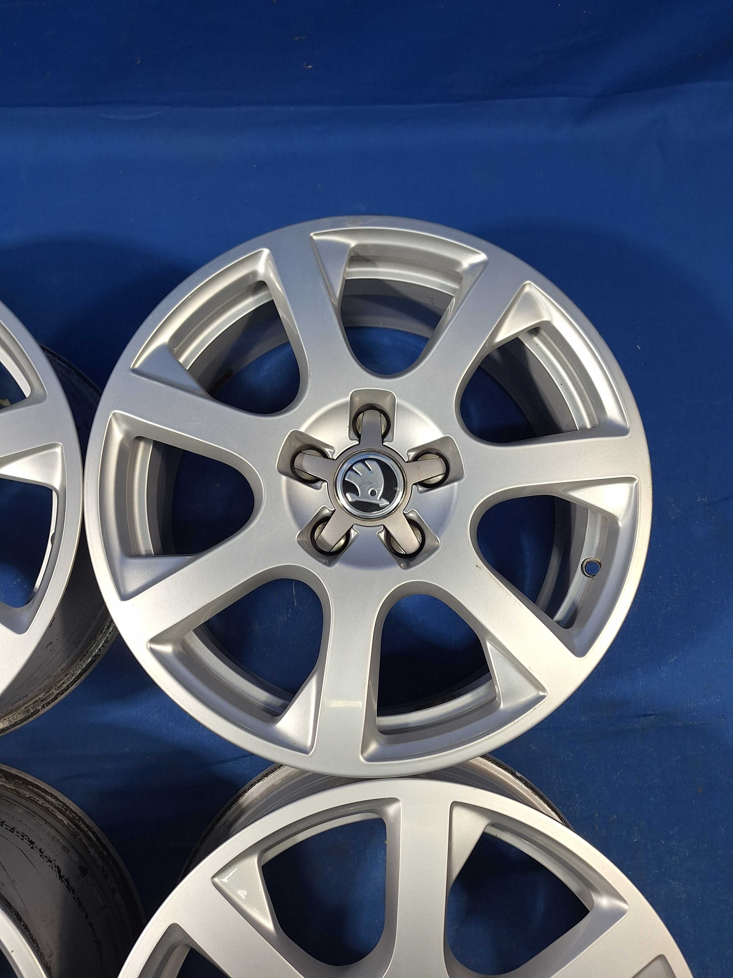 Jante Aliaj 5x112 17'' OE Skoda Octavia Superb Kodiaq Karoq 7J ET 39 !