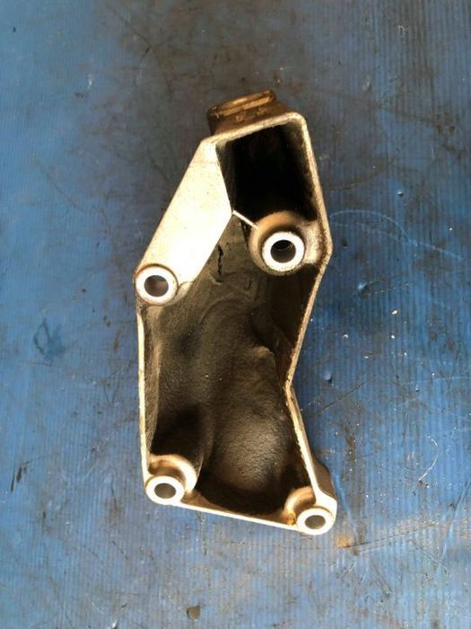 suport motor  1.9 tdi audi a4 b6 skoda superb vw passat b3 b6 avf