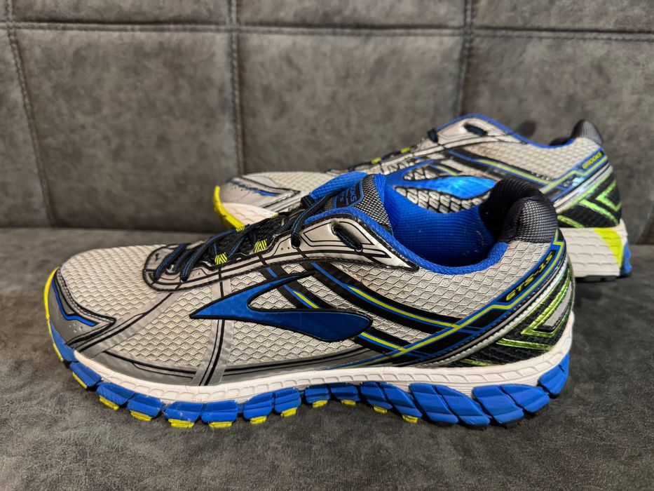 Brooks Adrenaline GTS 15.