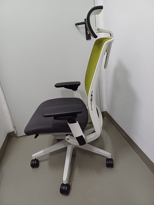 Scaun Mobexpert ergonomic, modular, susținere spate și gat