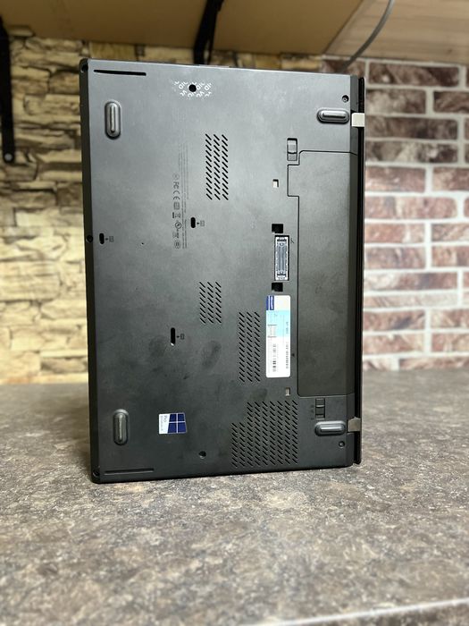 Lenovo ThinkPad T440 / 14” / i5 / 8GB RAM / SSD