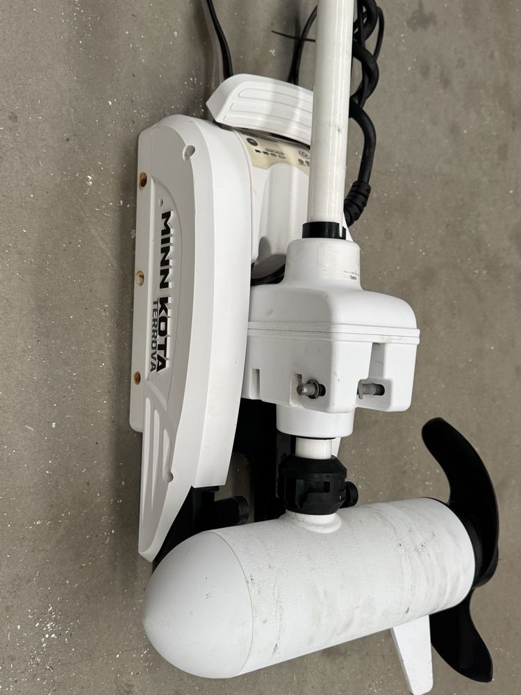Minn kota terrova 112/iplink72.  36V