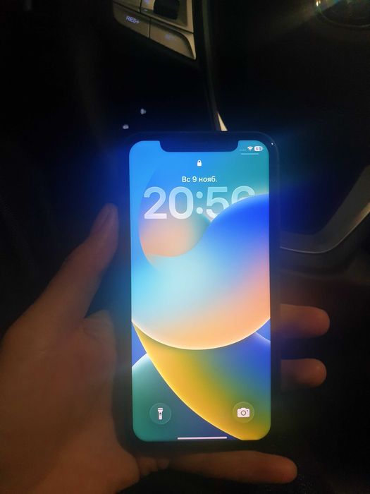 Продам iphone 11