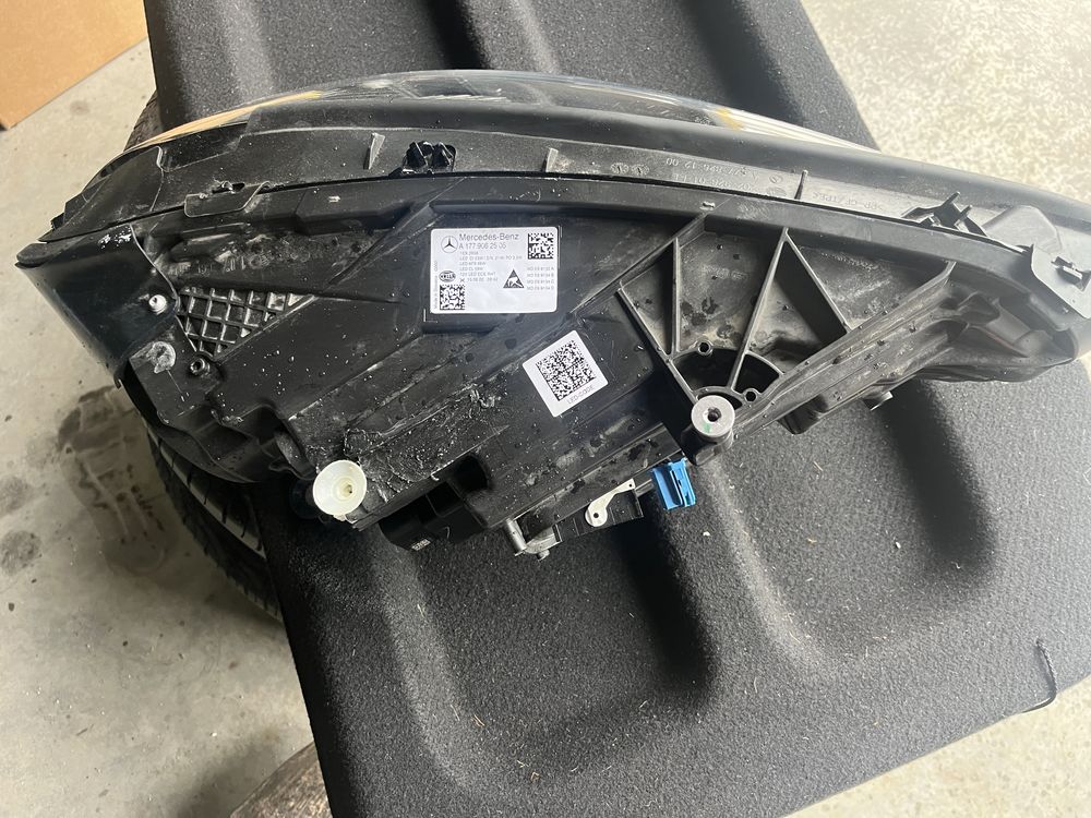 Фар Mercedes A class W177 Full led