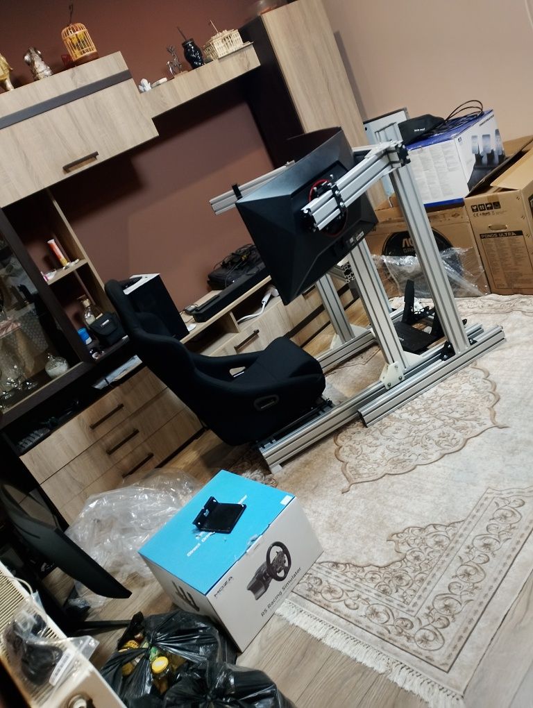 Sim racing moza r5 бартер