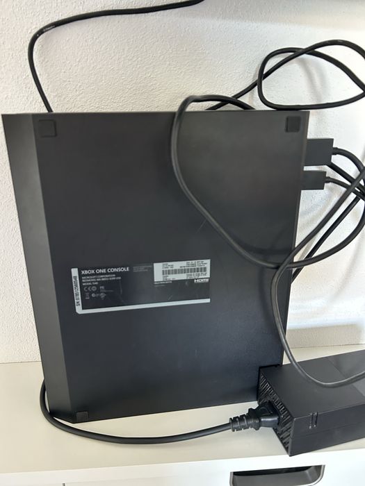 Xbox one 500   Gb