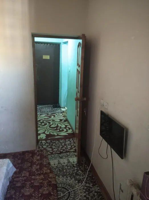 Срочно! 1/8/9. Сергели, м-в Строитель (Quruvchi). Не торец!