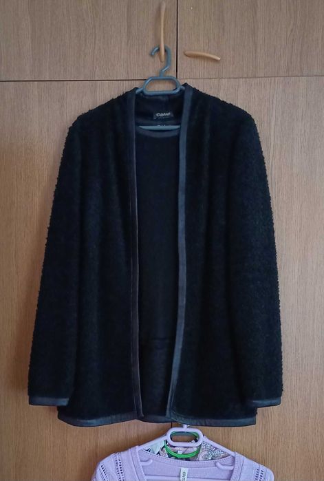 Нова жилетка Дафне 38 размер