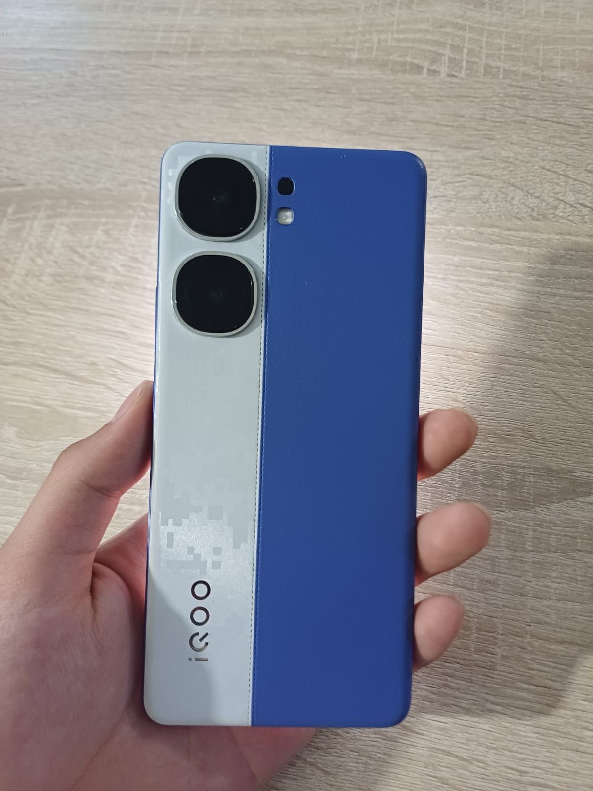 Iqoo neo 9s pro + 12/256 фулл комплект