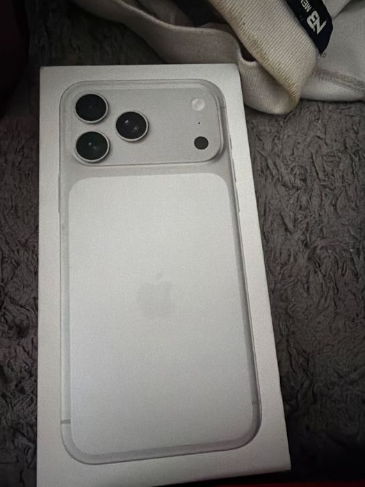 Айфон 17 про мах