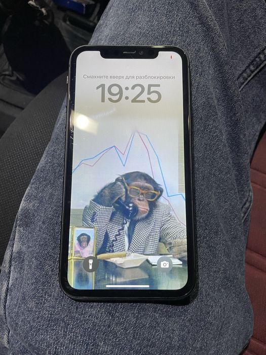 Айфон 11 64 гб срочно