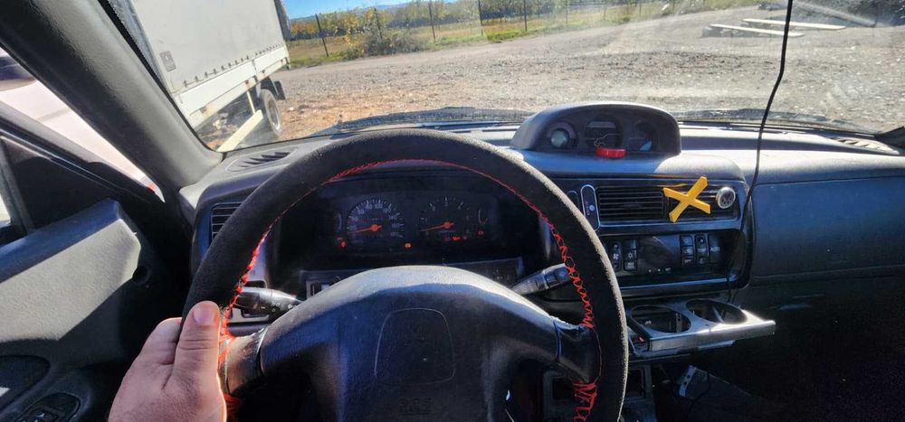 Mitsubishi L200 2.5 115cp