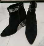 Botine negre cu toc