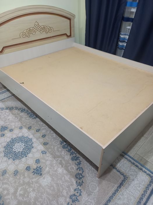 Кровать на спальную