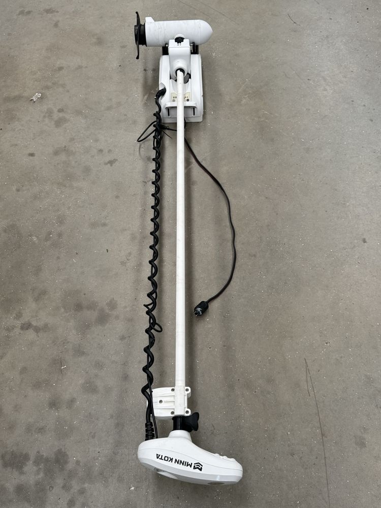 Minn kota terrova 112/iplink72.  36V