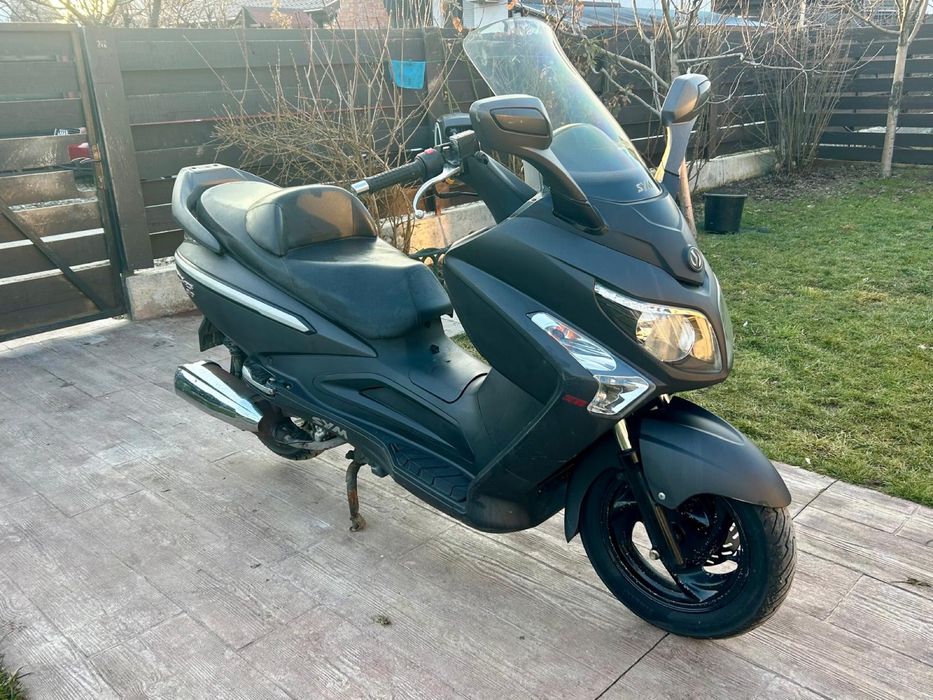 Scuter 125 cmc 2012 Sym GTS Evo benzina perfecta stare