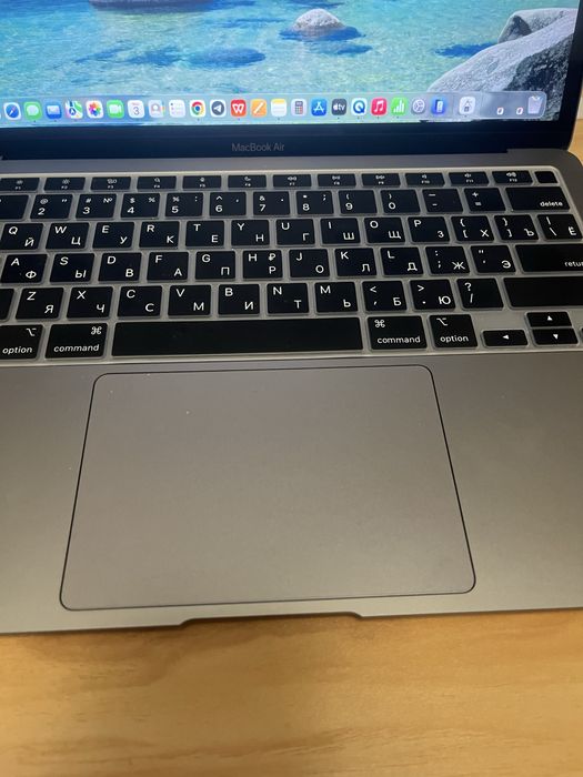 Macbook air M1 13.3