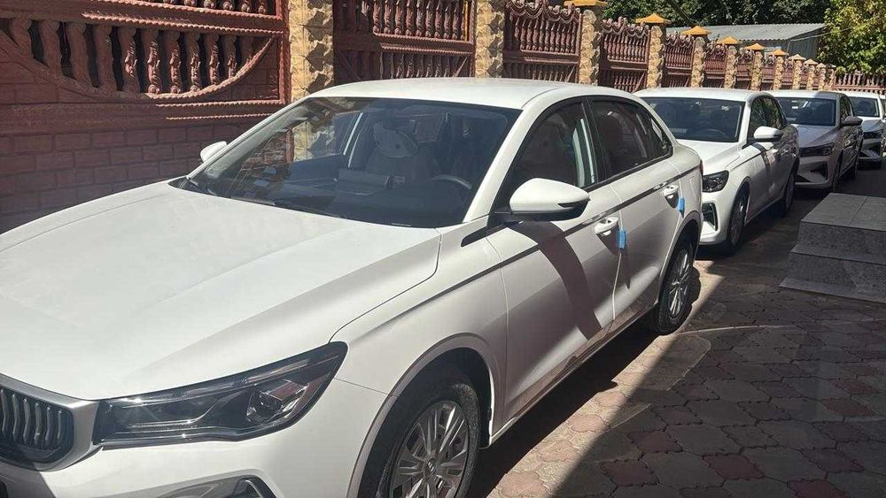 Аренда авто Комфорт +Hyundai Elantra 2024 года