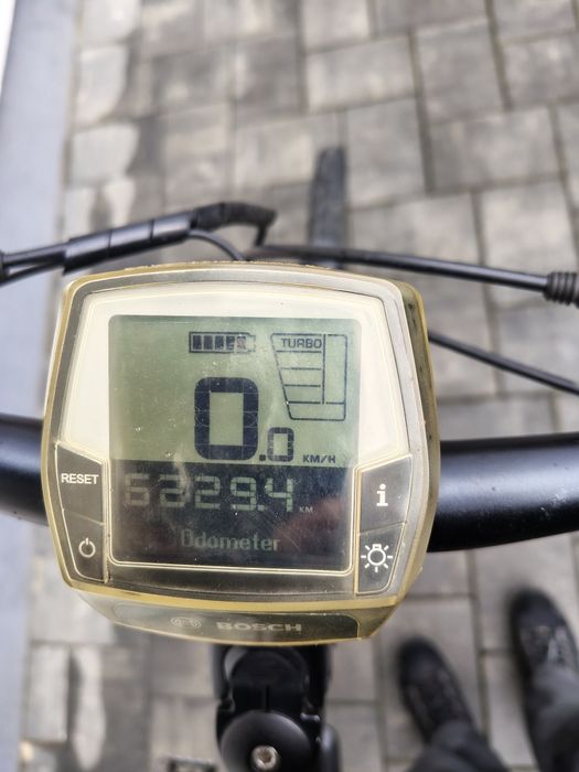 Bicicleta asistata electric marca Ghost roti 28