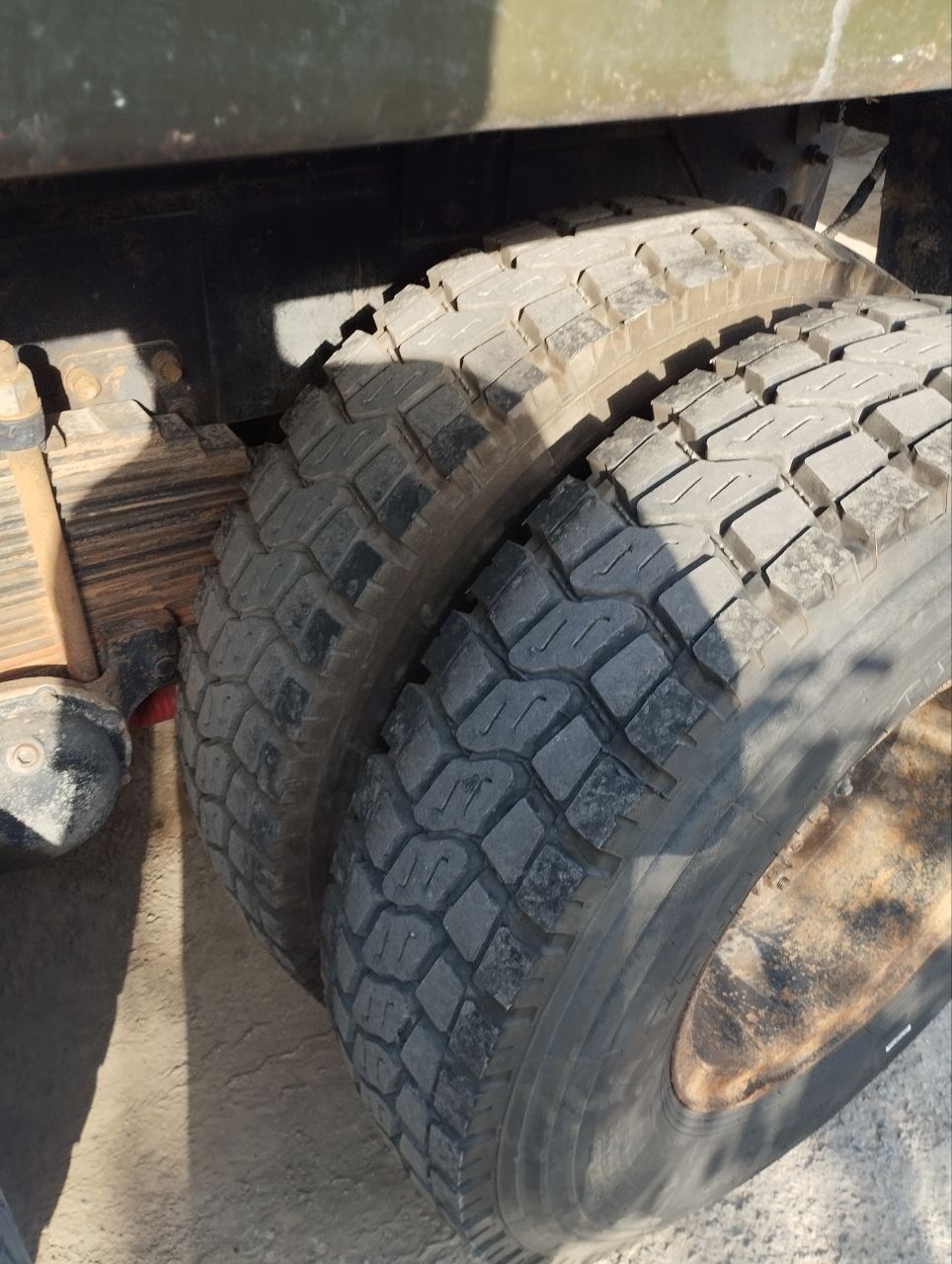 Kamaz sotiladi holati yxshi