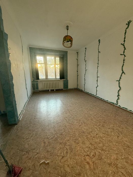 Продам 1 к квартиру в  центре 2/5