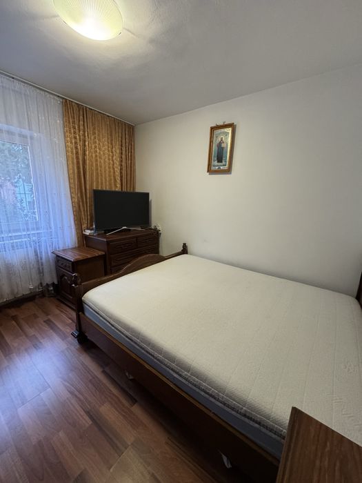 Vand apartament 2 camere burdujeni