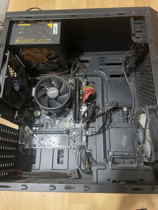 Vand PC de gaming