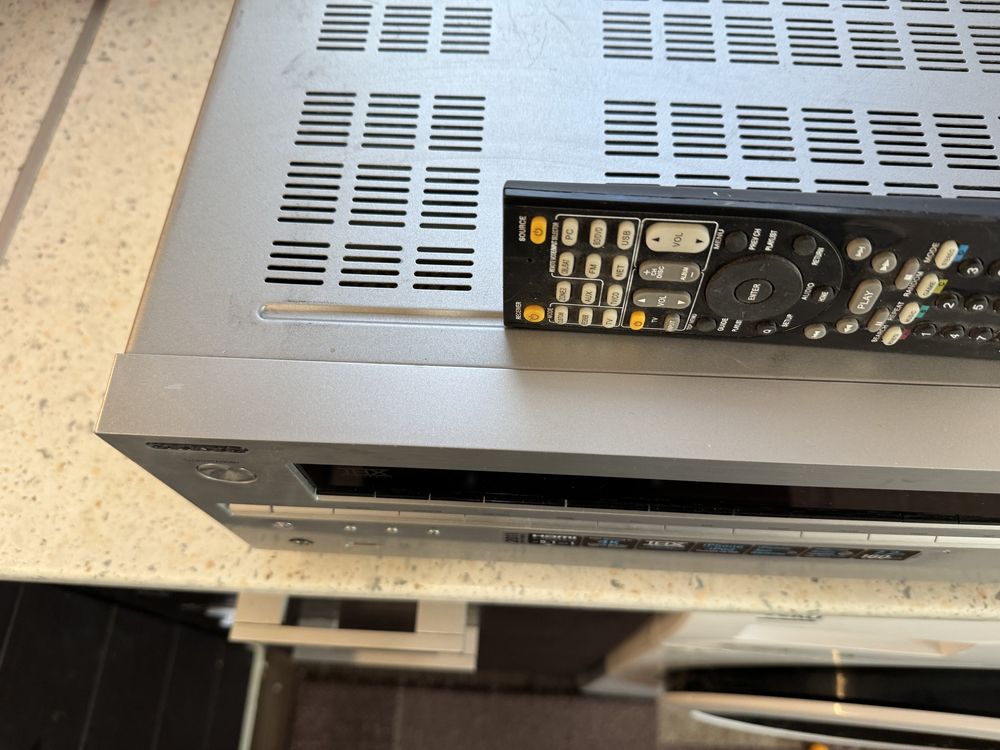 Onkyo TX-NR609 resiver