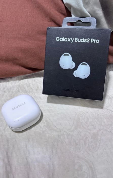 Vând căști Samsung Galaxy Buds 2 Pro