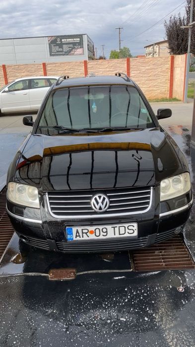 Vînd Passat B5 ,an 2003, 1.9 TDI