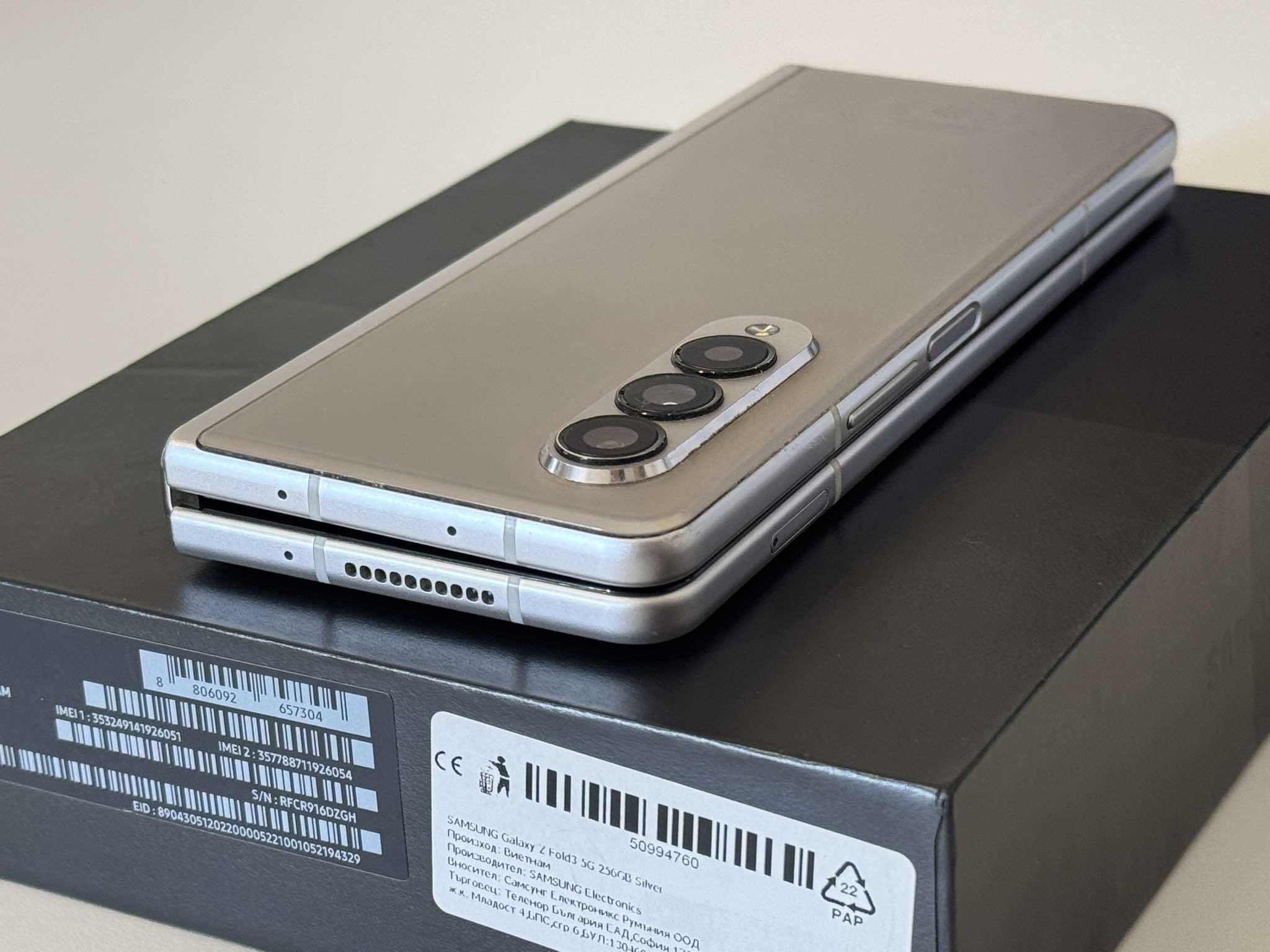 Бартер! Galaxy Z Fold 3 Phantom Silver (Сив)