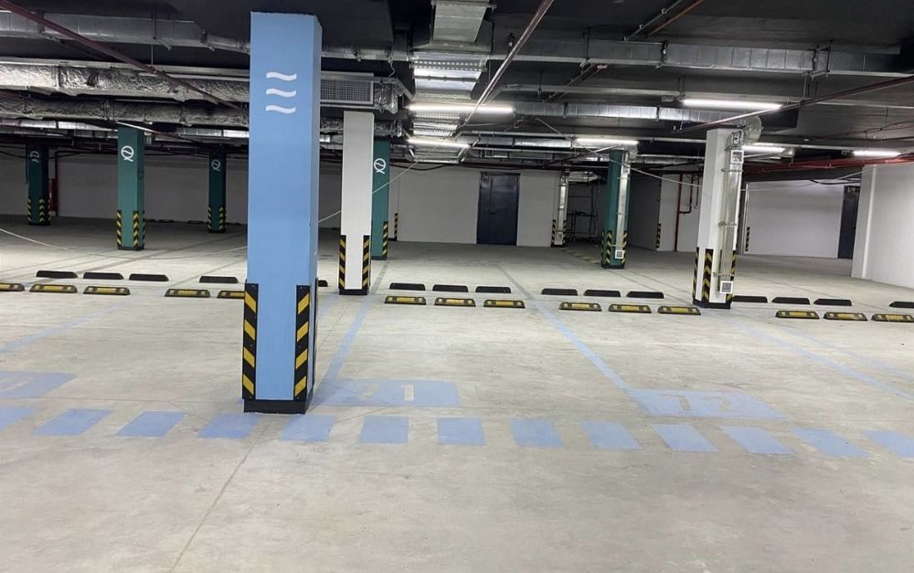 Колесоотбойник, парковочный барьер