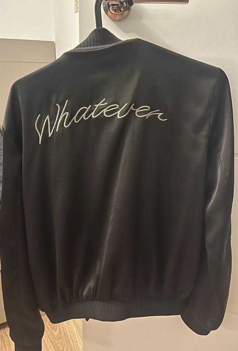 Jacheta din material impermeabil