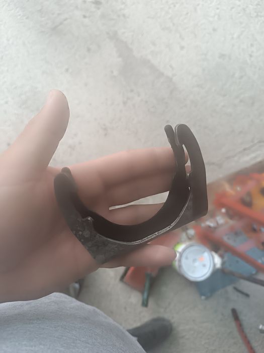 Скоба за мерцедес