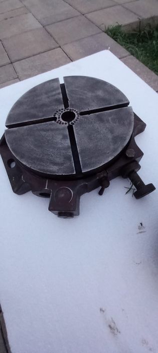 Platou reglabil masă frezare/ universal strung cu 4 bacuri