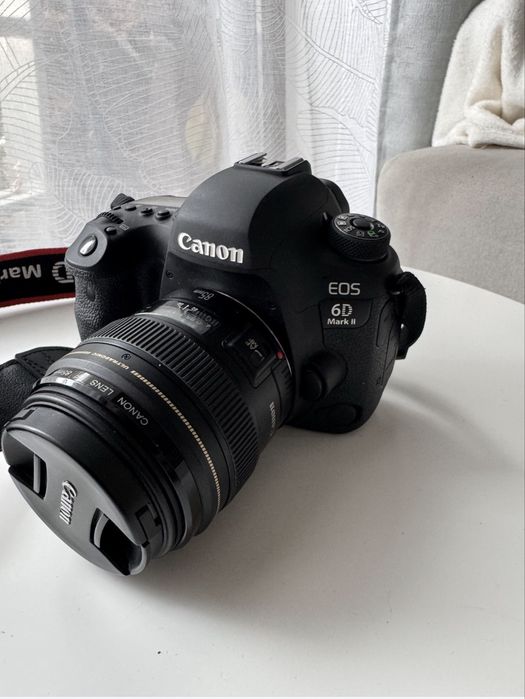 Canon 85mm, f1.8, compatibil full frame, impecabil!