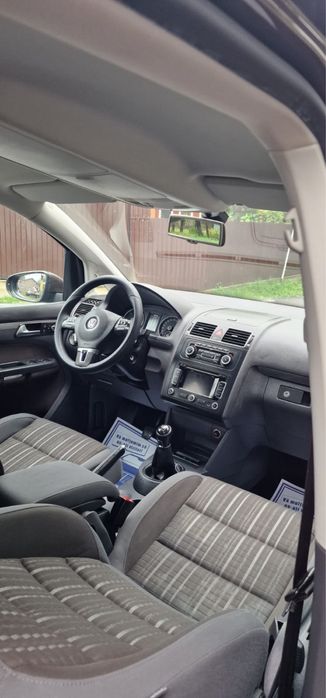 Volkswagen Touran Cross ..2.0TDI-140CP ..An fabricație:2012 ..Euro 5