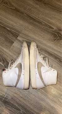 обувки кецове Nike Blazer
