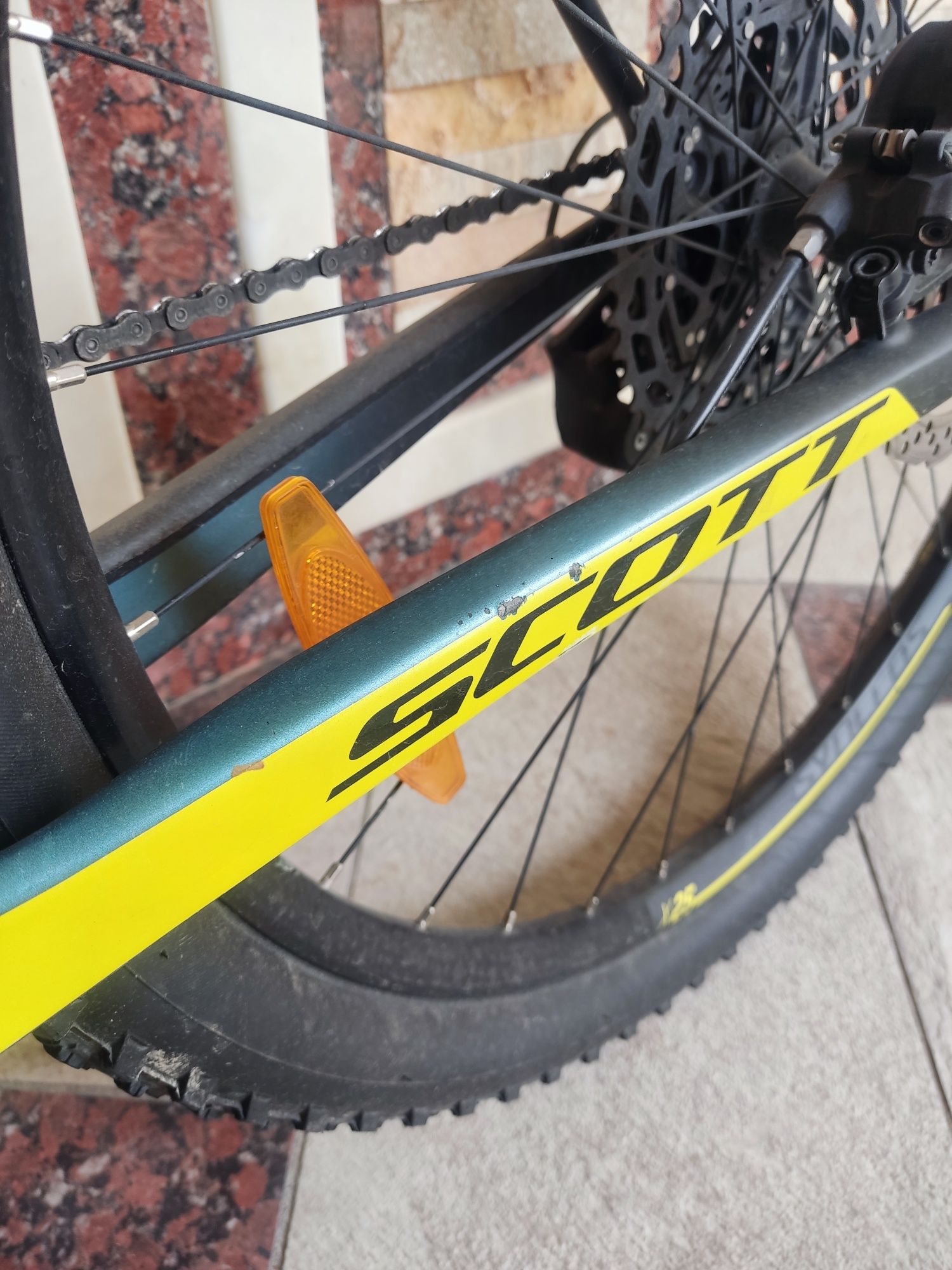 Scott Scale 940 L size (carbon frame) 2020