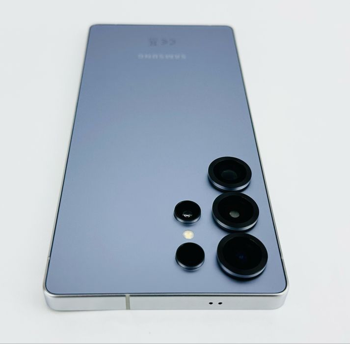 НОВ! Samsung Galaxy S25 Ultra 5G 256GB 12RAM Silverblue Гаранция!