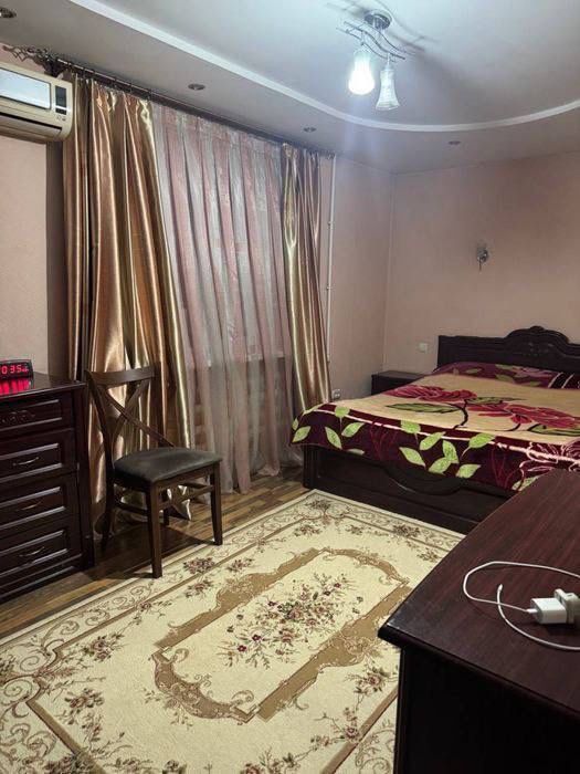Продаётся СПОЧНО 3х кв. Яккасарайский р-н, 70м2. Ул. Бабура, ТЦ Некст.