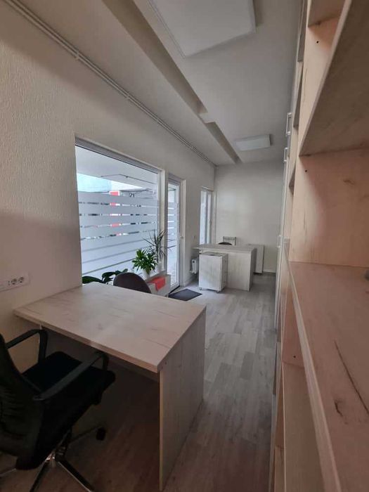 Inchiriez spatiu comercial zona Palas