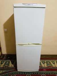 Холодильник сотилади LG