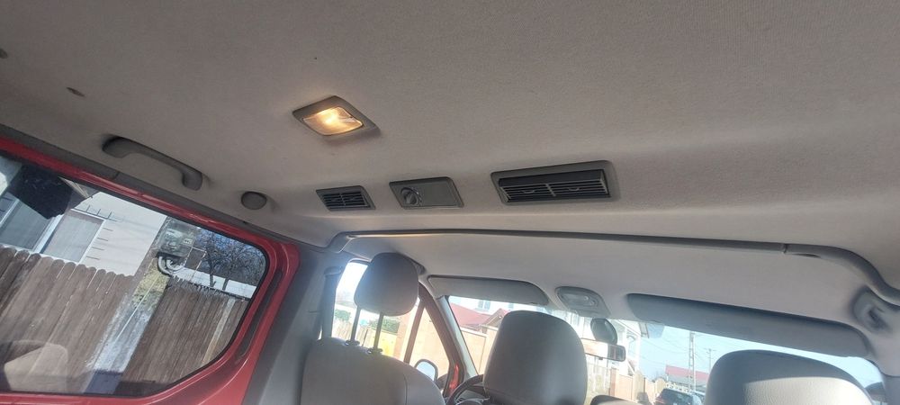 Renault Trafic 8+1 Locuri -2010-Motor 2.0 D.115 Cp. AC. Germania